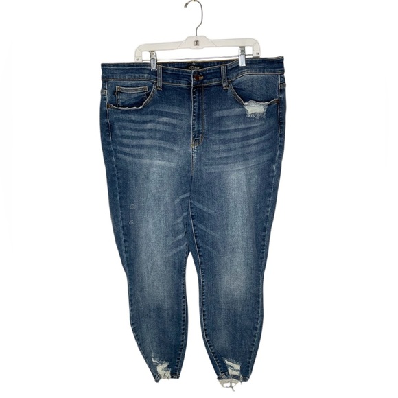 Judy Blue High Waist Skinny Fit Jeans Raw Distressed Hem Style JB82157MD - Picture 1 of 8